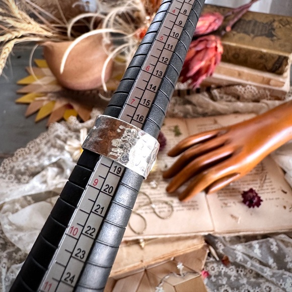 Hammered Sterling Silver & Bronze Bezel Malachite Statement Ring - Picture 12 of 12